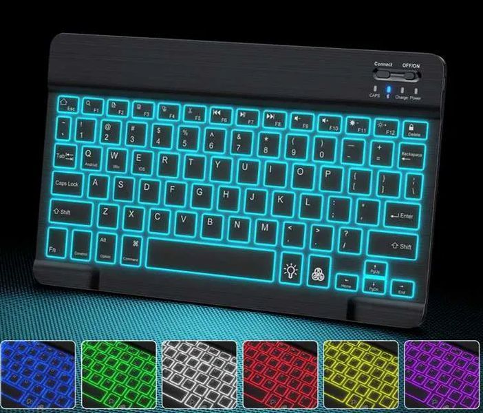 Универсальная беспроводная Bluetooth клавиатура + мышка с RGB подсветкой 25х15см Черная Кл+м-Ч фото