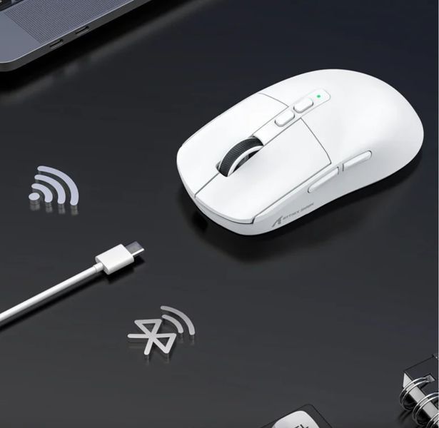 Игровая портативная беспроводная мышь Attack Shark X6 PAW3395 с зарядной базой + противоскользящие наклейки Bluetooth Белый 115936 фото